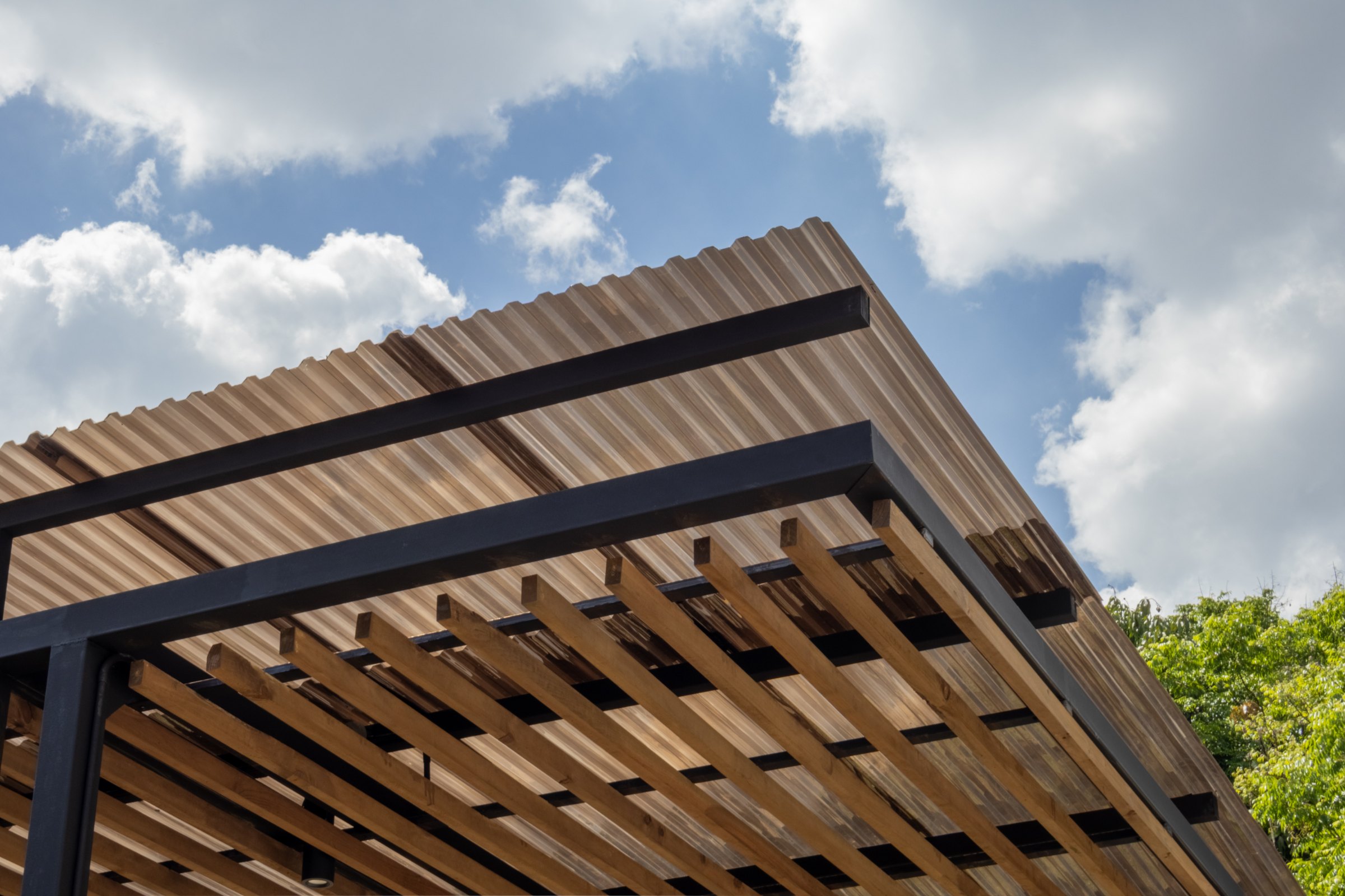 Pergola Showroom Viana